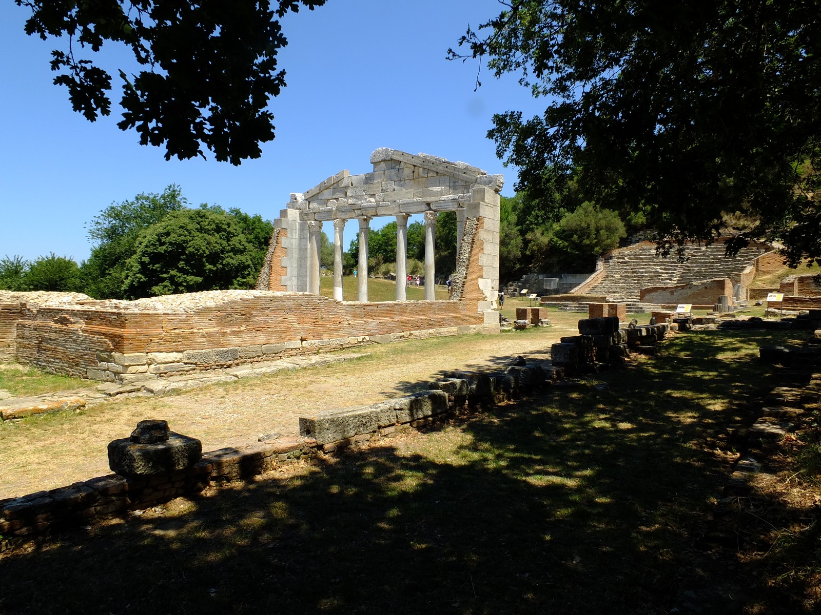 Die griechisch-rmische Ausgrabungssttte Apollonia - Lupe Reisen