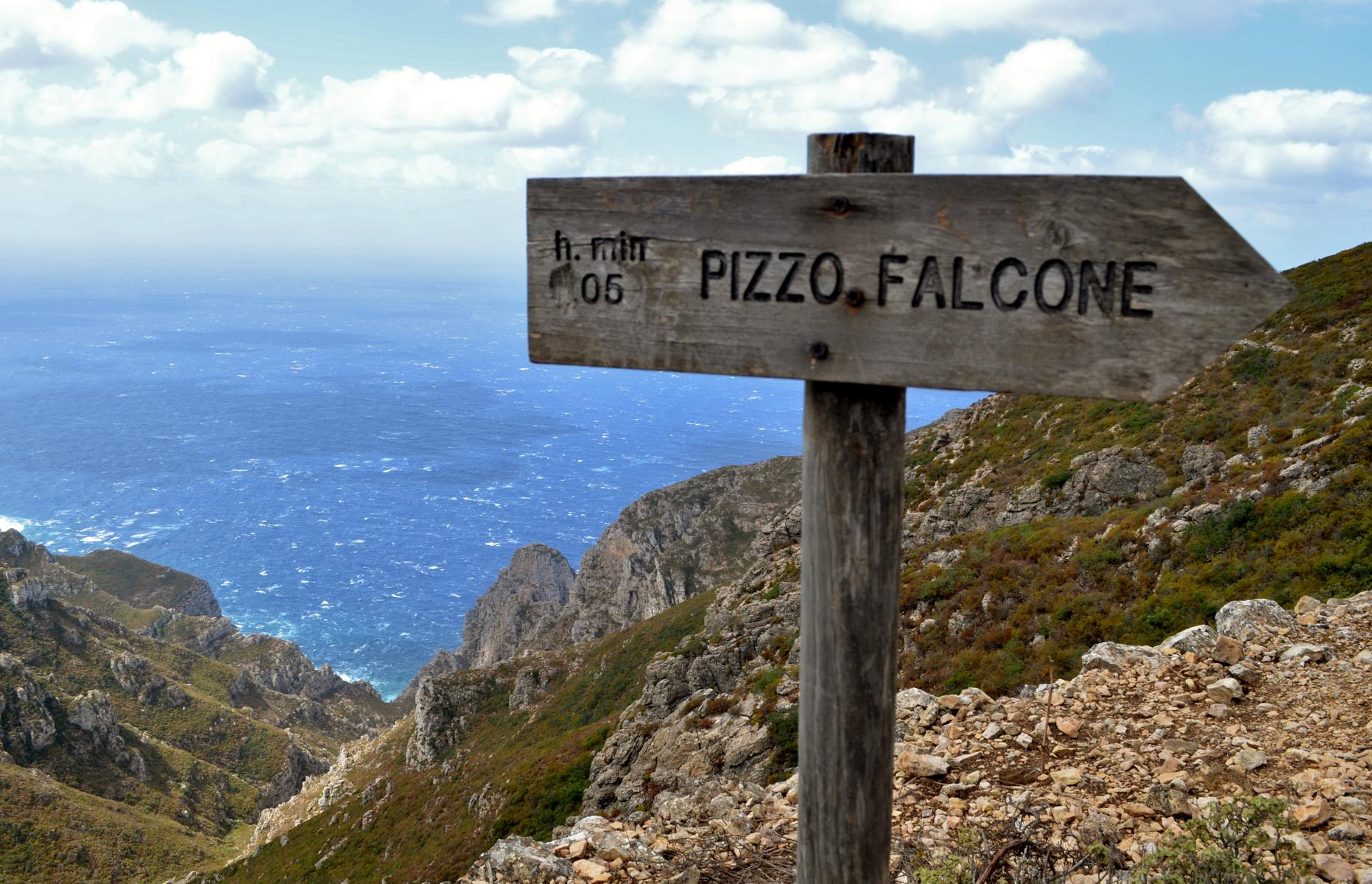 Wanderung zum Pizzo Falcone - Lupe Reisen